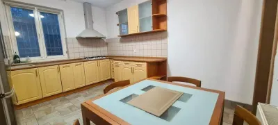 Casa 4 camere , Tudor , Curte si Garaj - foto 3