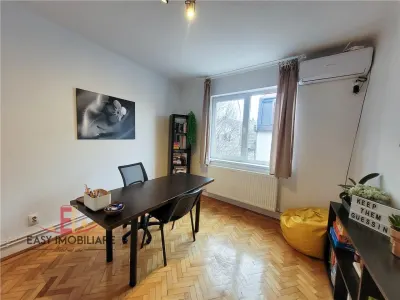 Apartament 2 camere , Central , Ideal pentru birou , Et 1 - Targu Mures