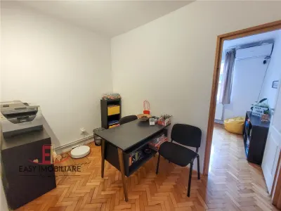 Apartament 2 camere , Central , Ideal pentru birou , Et 1 - foto 2