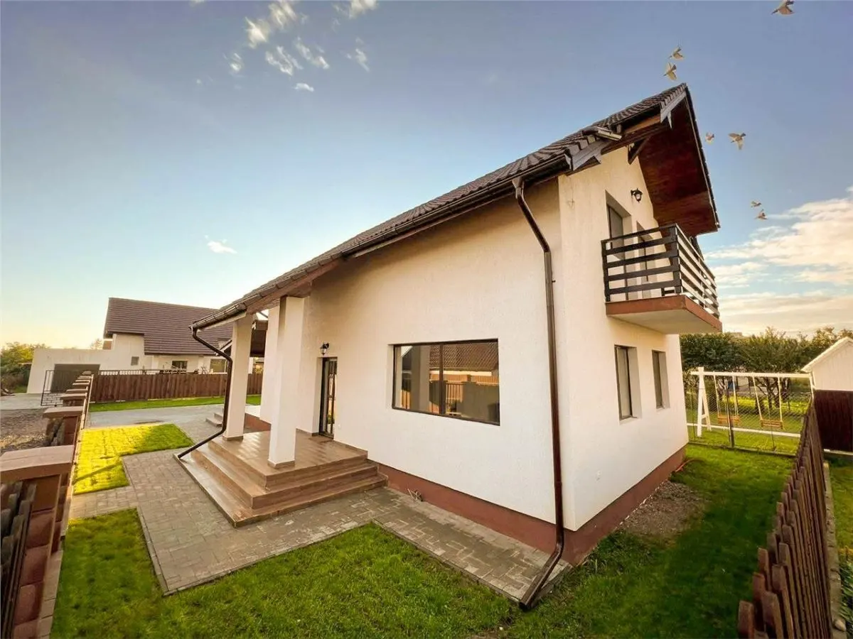 Vila 4 camere, 198mp, 2 bai, prima inchiriere, Sancraiu De Mures - foto 6