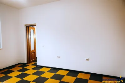 OFERTA REZERVATA!Spatiu birouri, deschidere oportunitate personalizare, Central, Brasov - Brasov