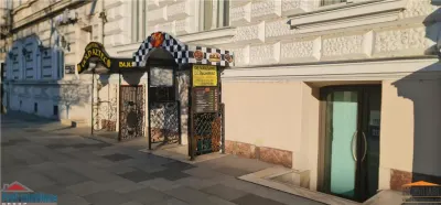 Afacere cu dotare Fast Food pe Revolutiei linga Primarie - foto 4