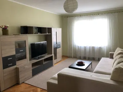 Apartament cu 3 camere, Tudor, Targu Mures. - Targu Mures