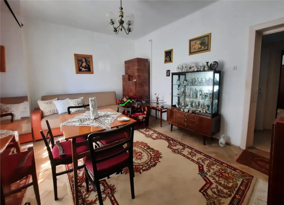 2 camere decomandate centru - foto 2