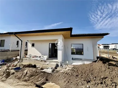 Casa vile de vanzare Miroslava - Miroslava