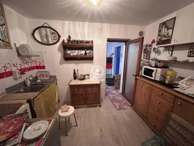 Apartament 4 camere de vanzare Dacia - Iasi