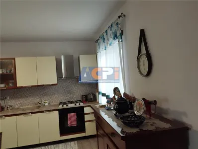 Com. Negri, Casa  , 1000mp teren - foto 17