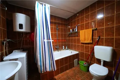 Proprietate adaptabila pentru familie extinsa | Alesd - foto 13