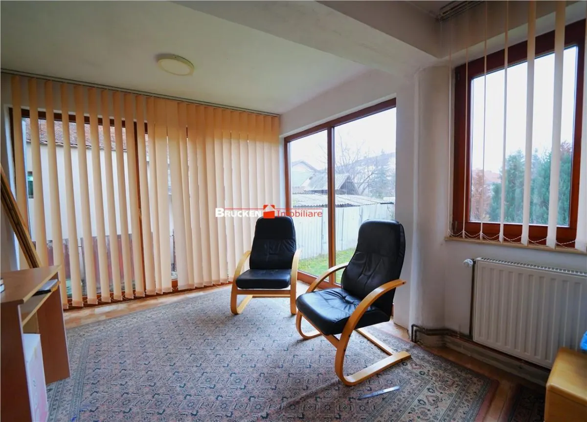 Proprietate adaptabila pentru familie extinsa | Alesd - foto 5