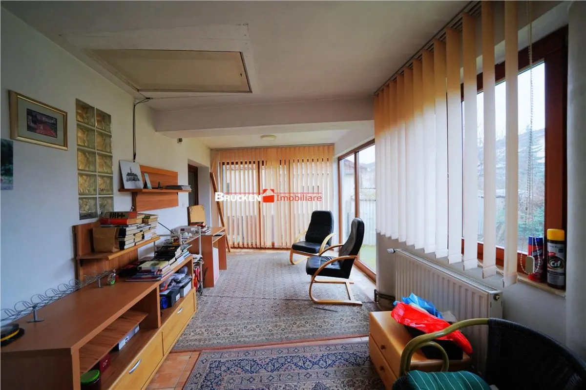 Proprietate adaptabila pentru familie extinsa | Alesd - foto 6