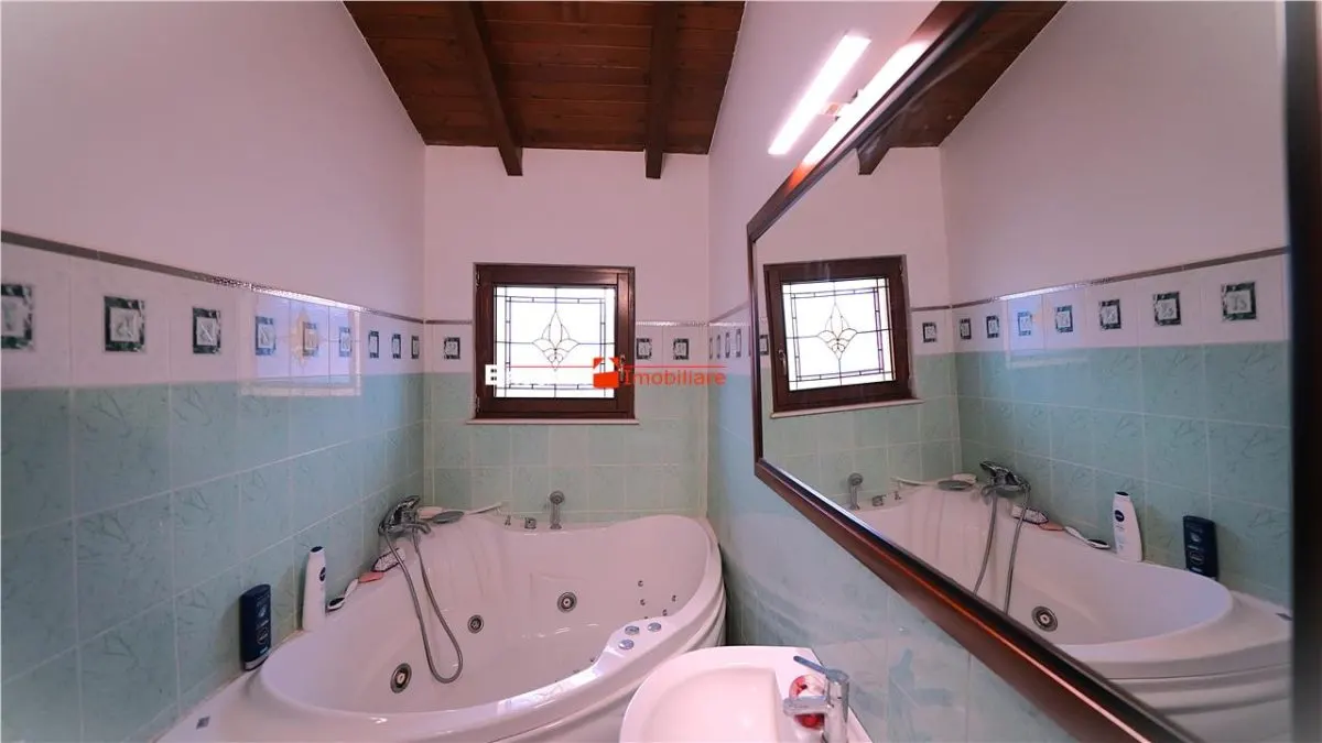 Casa primitoare in cartierul Iosia - foto 4