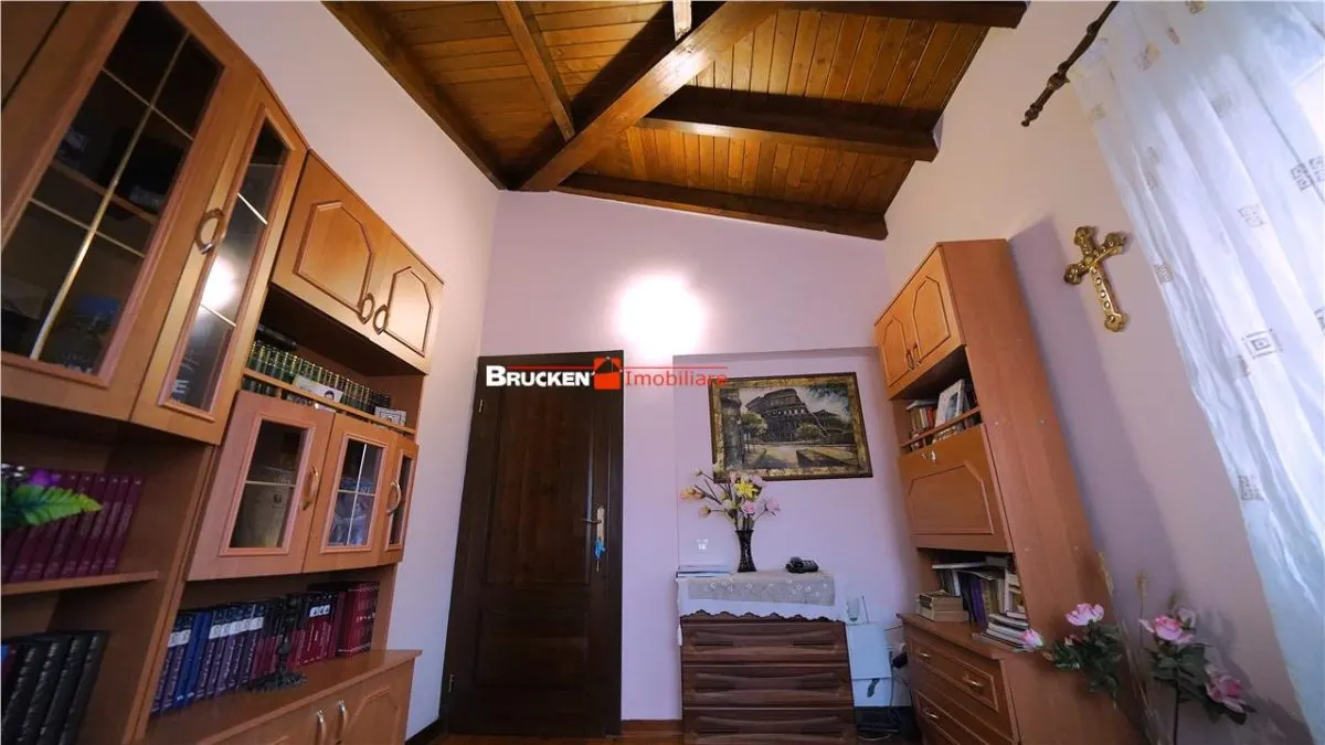 Casa primitoare in cartierul Iosia - foto 6