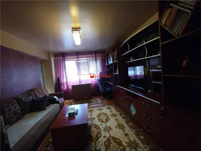 Apartament cu 4 camere de inchiriat - foto 7