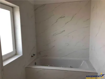 Casa tip duplex, Cartier Izvor, Tarlungeni, Brasov - foto 3
