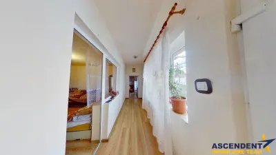 EXPLOREAZA VIRTUAL! Pe 1.300 mp teren, Casa traditionala, Centrala zonare - foto 5