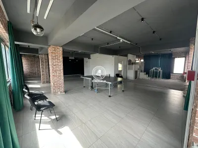 Spatiu comercial 195 mp de inchiriat, Valea Lupului - foto 2