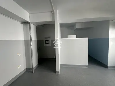 Spatiu comercial 195 mp de inchiriat, Valea Lupului - foto 10