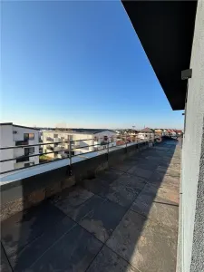 Penthouse disponibil la inchiriere - foto 11