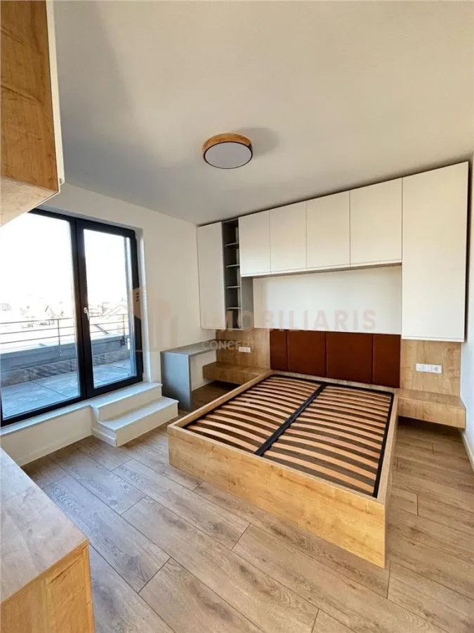 Penthouse disponibil la inchiriere - foto 3