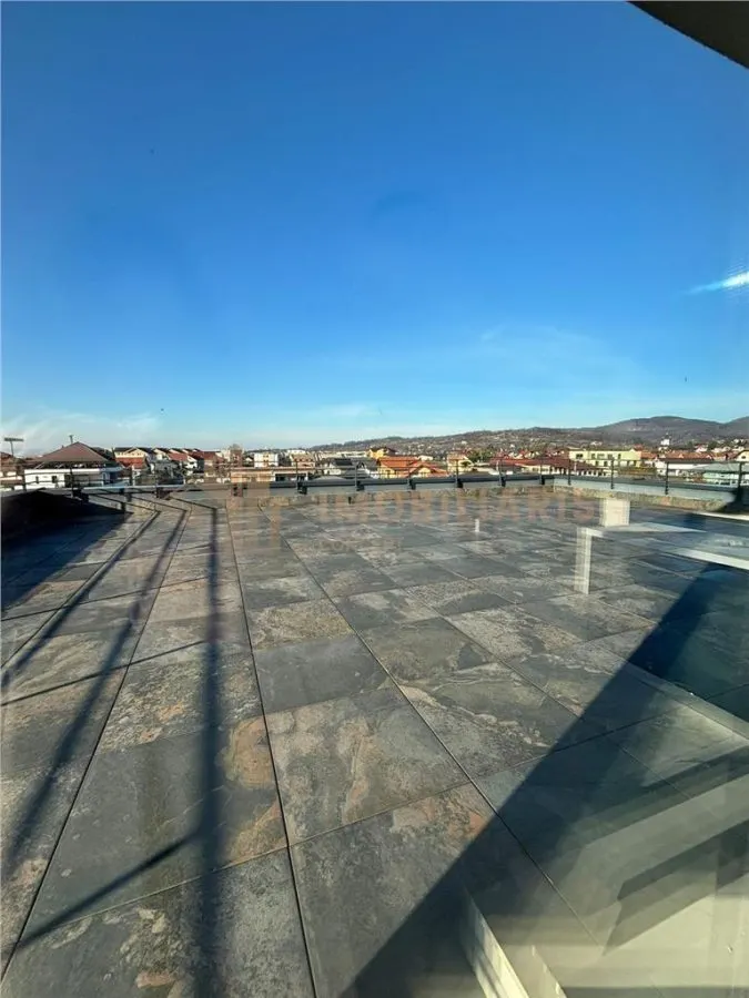Penthouse disponibil la inchiriere - foto 10