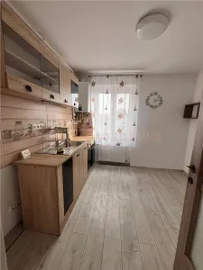 De inchiriat -Apartament 2 camere zona Porumbescu - Baia Mare