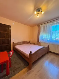 Chirie -Apartament 3 camere cartierul Sasar - foto 3