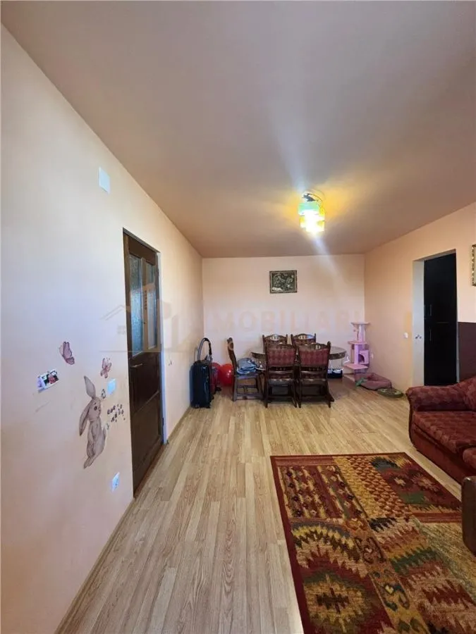 Chirie -Apartament 3 camere cartierul Sasar - foto 5