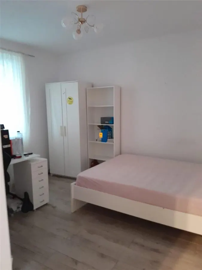 Apartament 2 camere in vila zona ultracentrala - foto 1