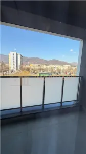 Apartament 3 camere, zona Spitalul Judetean, de inchiriat - foto 12
