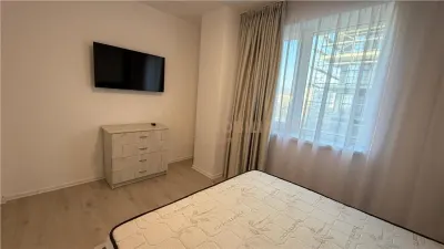Apartament 3 camere, zona Spitalul Judetean, de inchiriat - foto 9