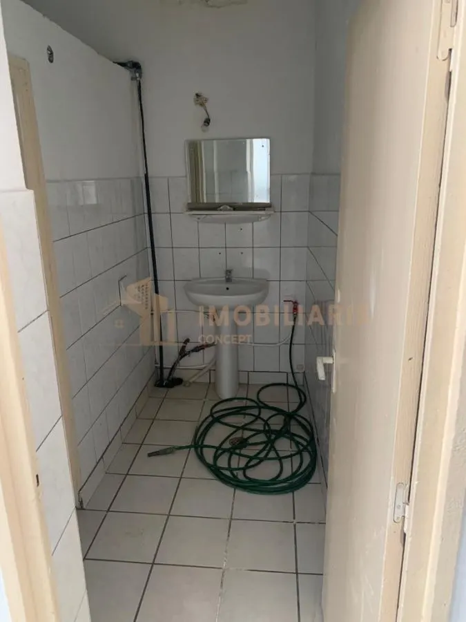 Spatiu comercial zona Hotvon, de inchiriat - foto 13