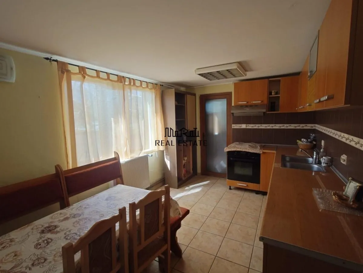 Aici incepe linistea - Casa cu gradina si foisor in Brazii Arad - foto 10