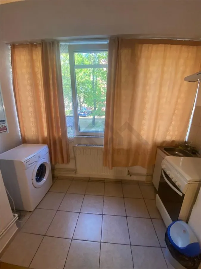 Garsoniera, centrala proprie, zona Aradului - foto 3