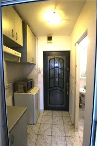 Garsoniera, zona Lipovei - foto 4