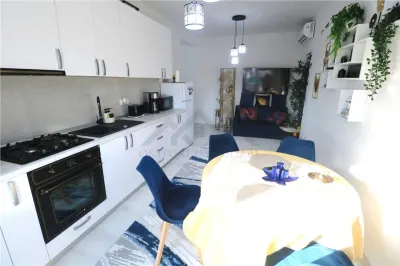 Apartament 2 camere, curte proprie, zona Mehala - foto 3