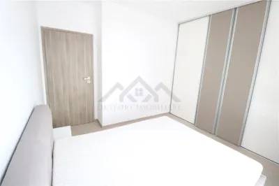 Apartament 2 camere, centrala proprie, Complexul Rezidential Iris - foto 7