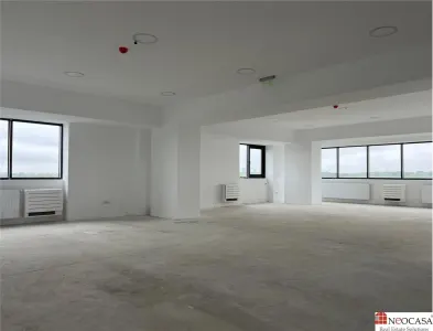 Cladire reprezentativa de birouri – 1162 mp - foto 4