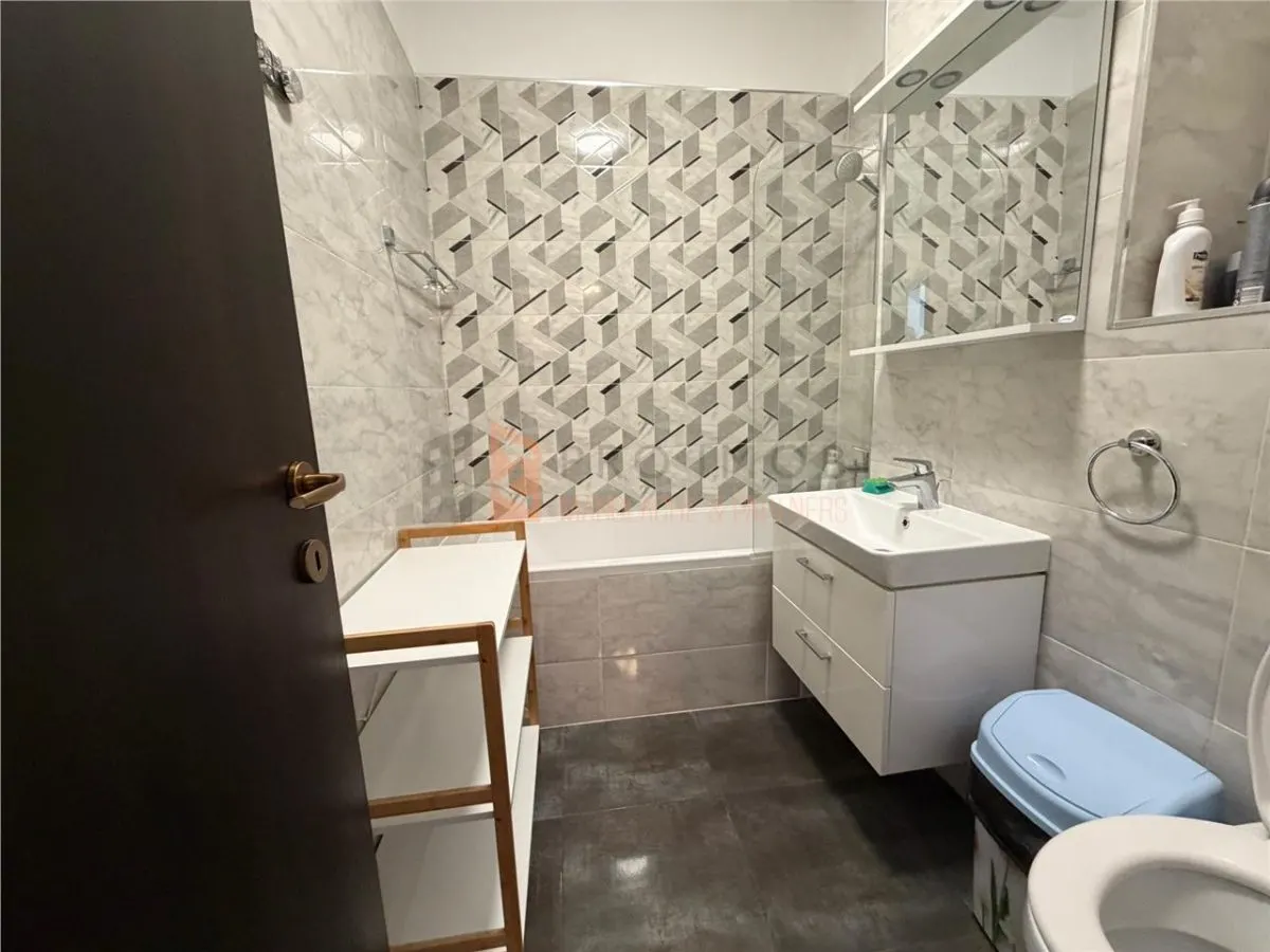 Apartament 2 camere cf 1 decomandat zona Orizont - foto 9