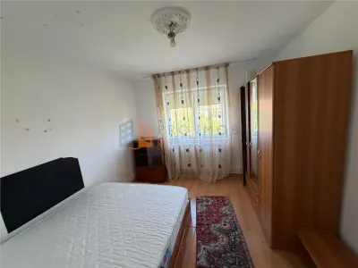 Apartament 2 camere cf 1 semidecomandat zona Crang - foto 3