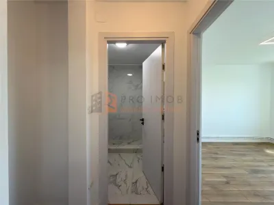 Apartament 2 camere cf 1 semidecomandat zona Crang - foto 10