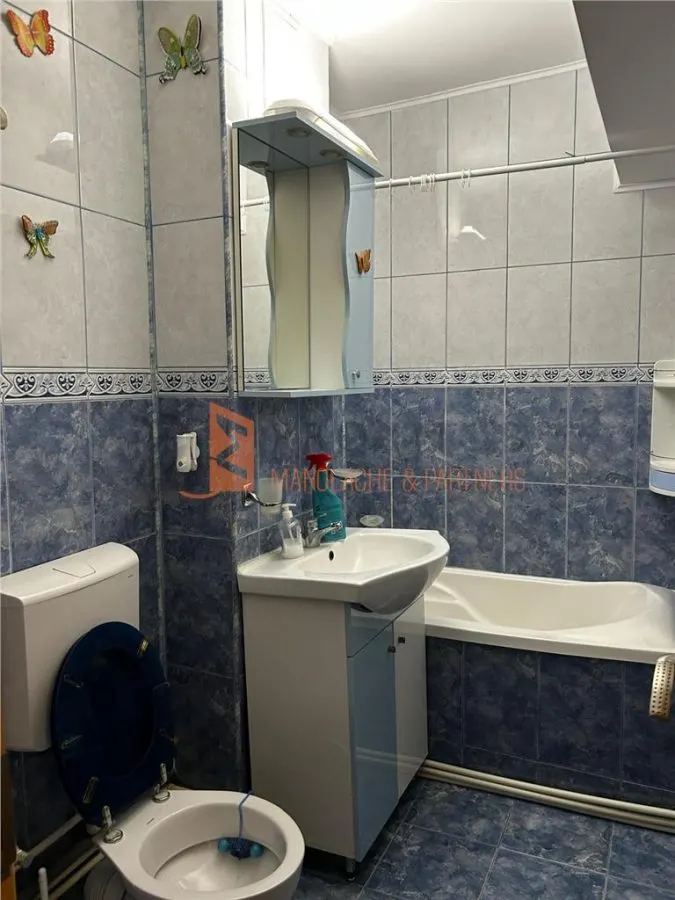 Garsoniera cf 1 decomandata zona Unirii-Centru - foto 11
