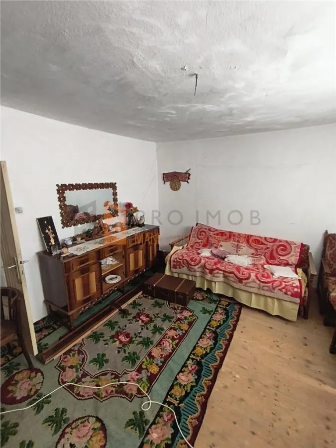 Casa tip parter zona Tisau - foto 7