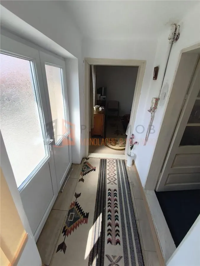 Casa tip parter zona Pietroasele-Saranga - foto 10