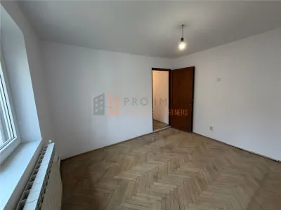 Apartament 3 camere cf 2 decomandat Zona Micro 14 - foto 9