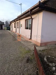 Casa tip parter zona Vadu Pasii - Vadu Pasii
