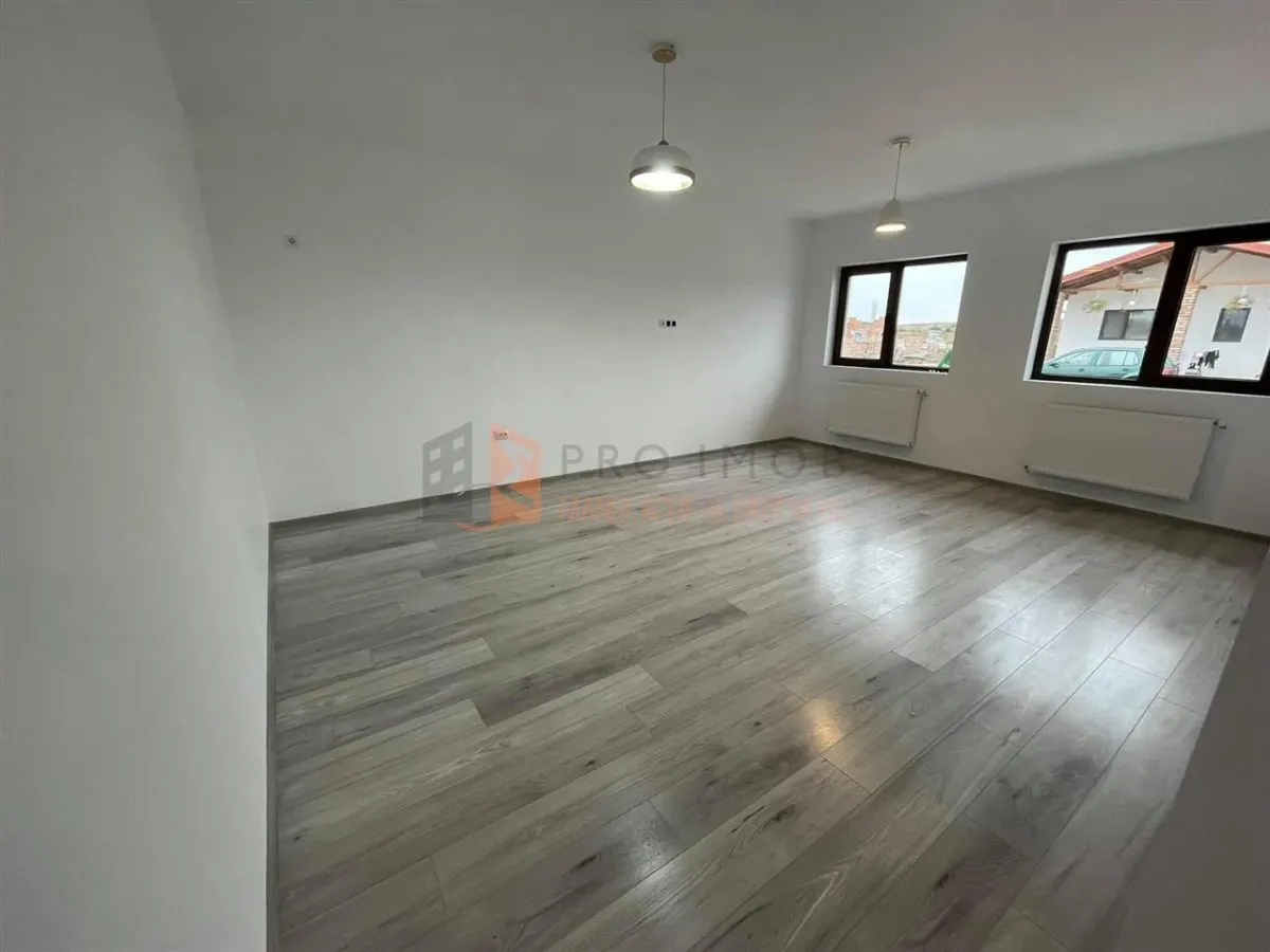 Case noi tip parter in Vernesti | Byzantium Village - foto 7