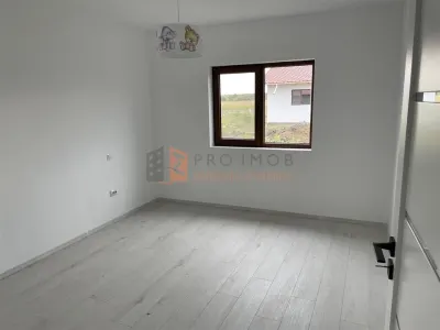 Case noi tip parter in Vernesti | Byzantium Village - foto 4