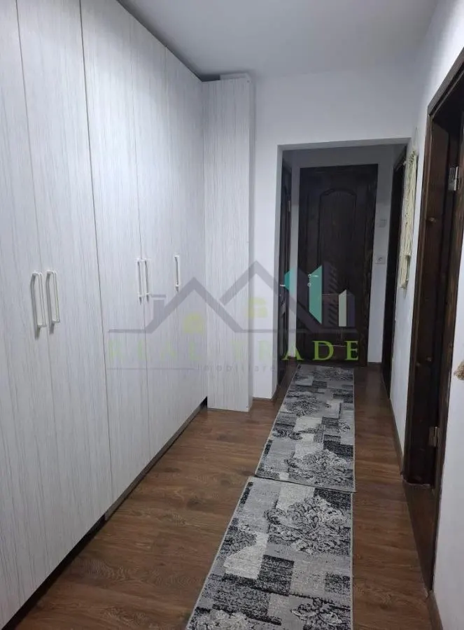 Apartament 3 camere zona Vlahuta - foto 10