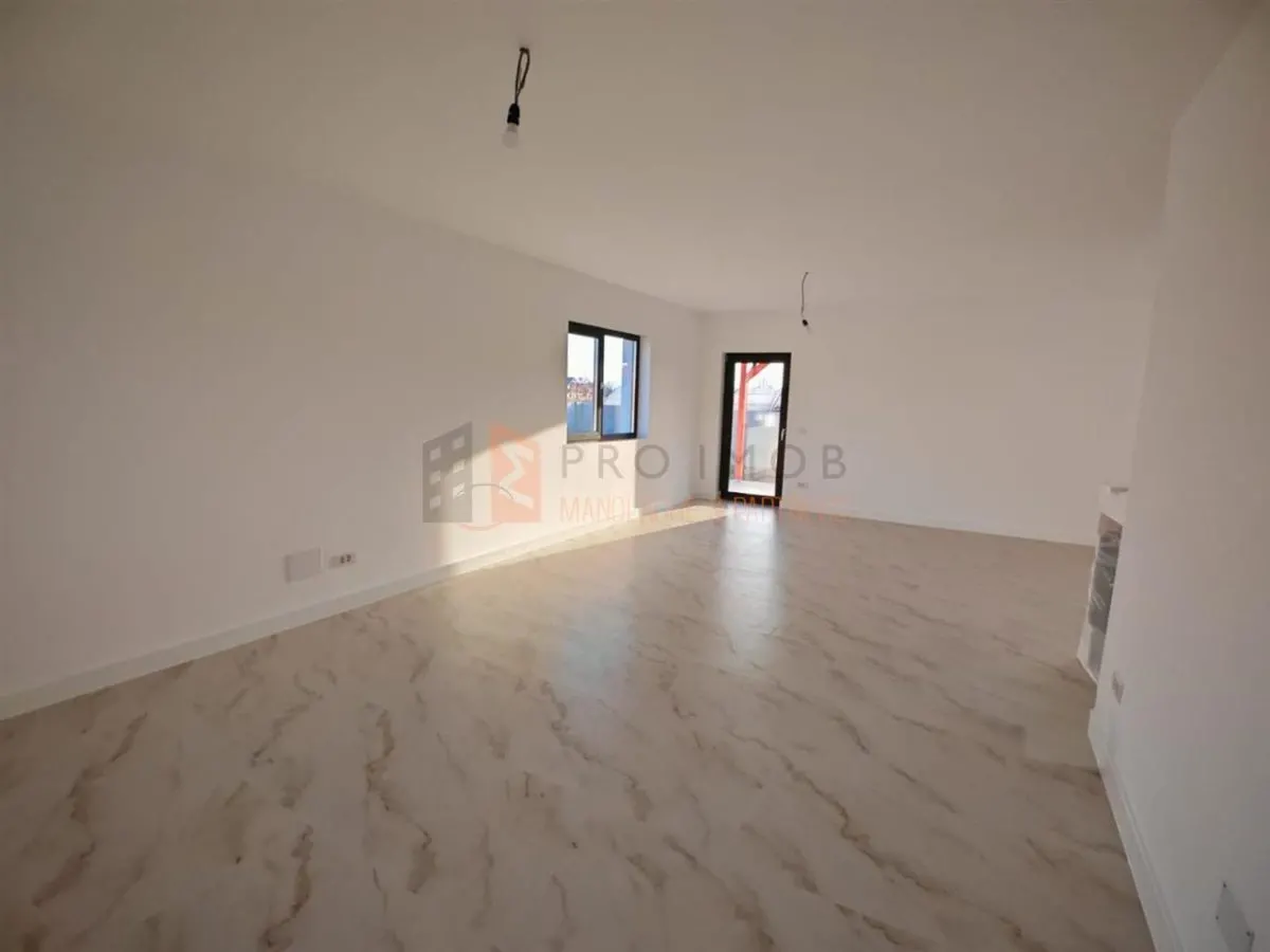 CASE NOI ZONA MARACINENI.  COMISION ZERO  Isamar Buildings - foto 7