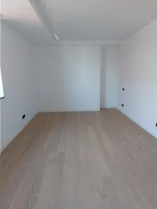 APARTAMENT DE VANZARE IN ZONA FLOREASCA LAC - foto 8